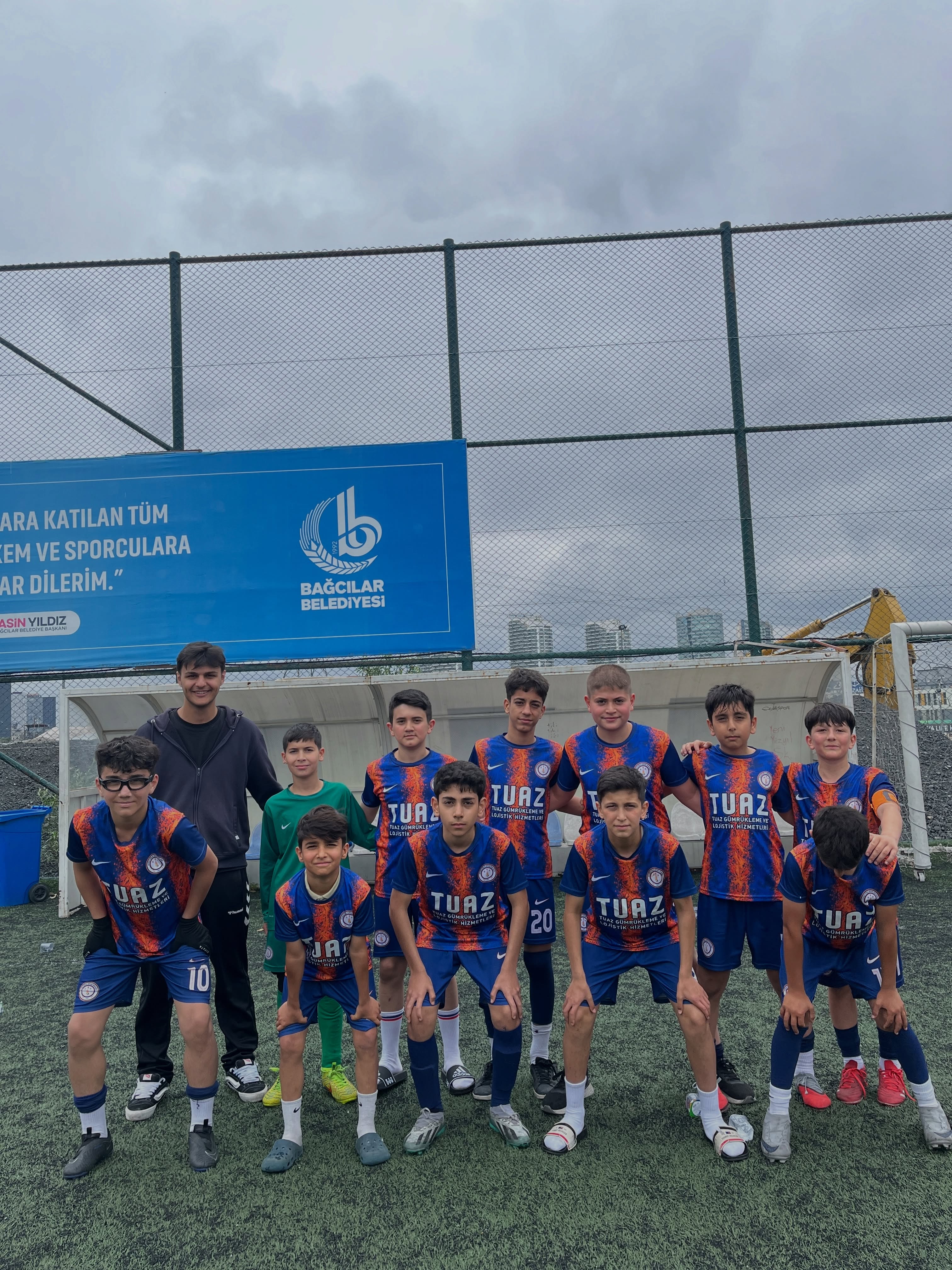 U13